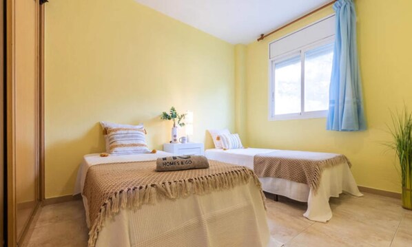 Iron/ironing board - 4 Rooms 6 People (Vila-Seca)