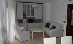 Living area - Holiday Rental Cordoba With Four Rooms (Córdoba)