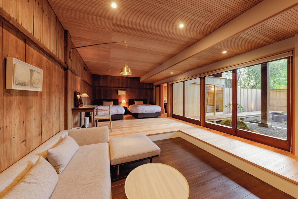 Elite-Zimmer, Balkon | Wohnbereich