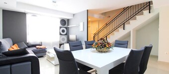 Townhouse Pablo Neruda