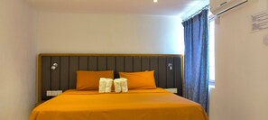 Studio, Pool View | Desk, laptop workspace, iron/ironing board, free WiFi