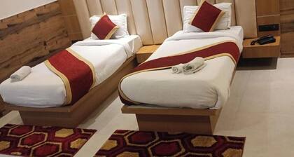 Avadh Sunshine Palace Hotel & Resort
