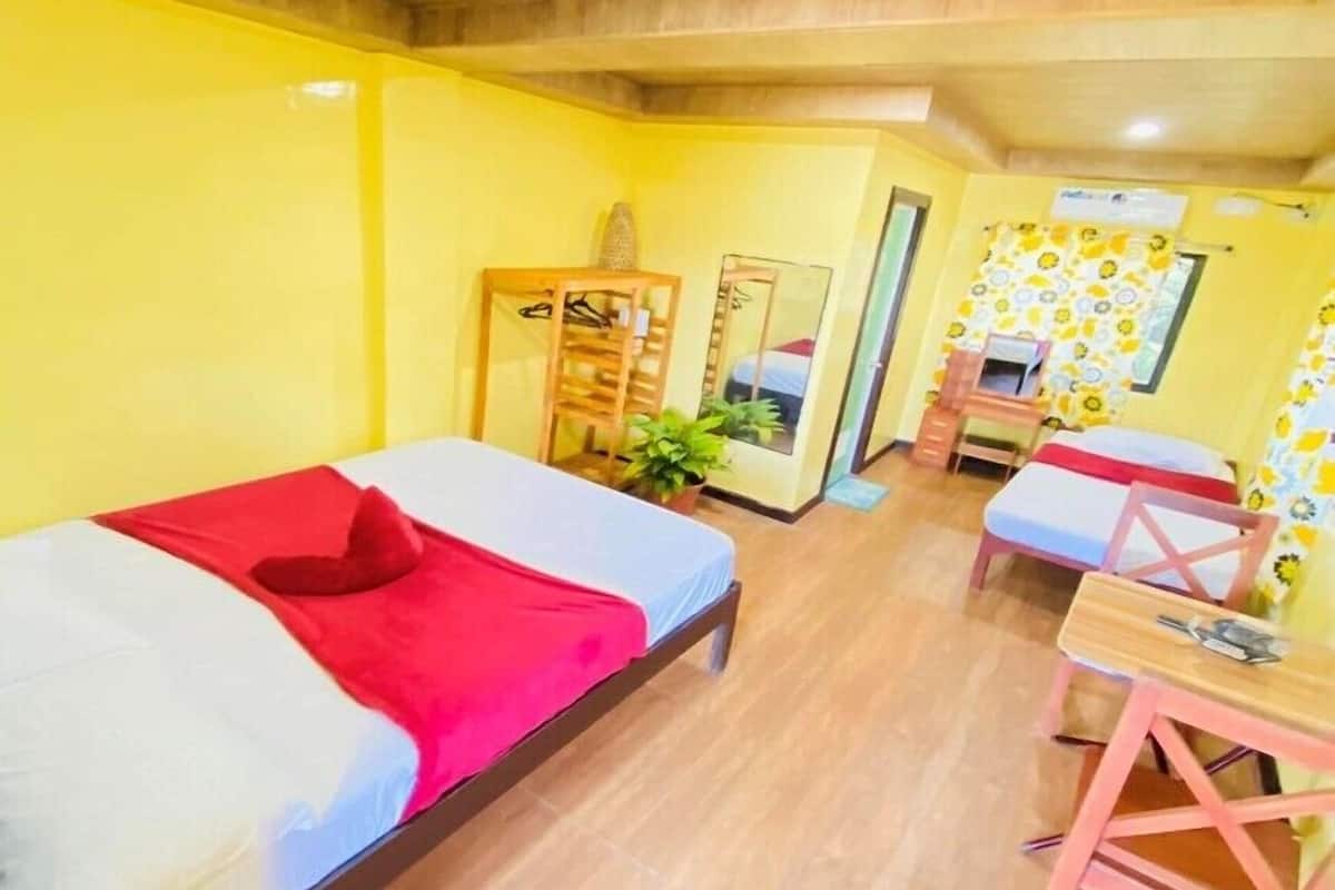 Standard Double Room, Balcony, Lake View