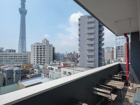 Apartment | 3 bedrooms, free WiFi