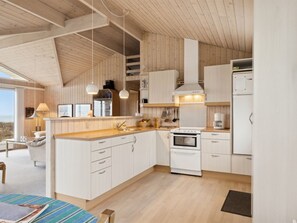 Fridge, oven, dishwasher, highchair