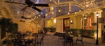 M Village Hotel Long Bien