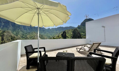 Ca' Yaya - Big House W/terraces + Rooftop & Views