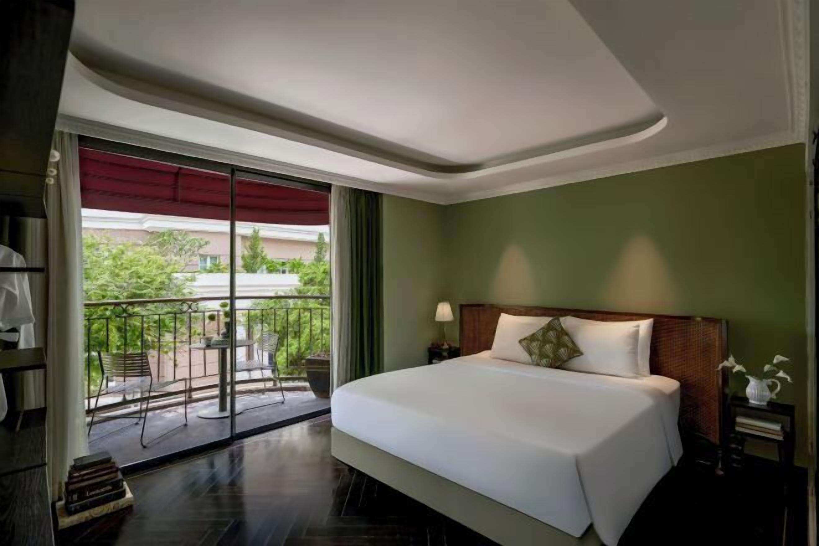 Coffre-fort, fer et planche à repasser, accès au Wi-Fi (inclus)