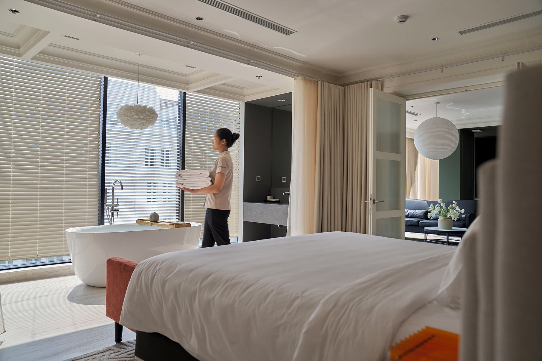 Grand Suite | Living room | TV