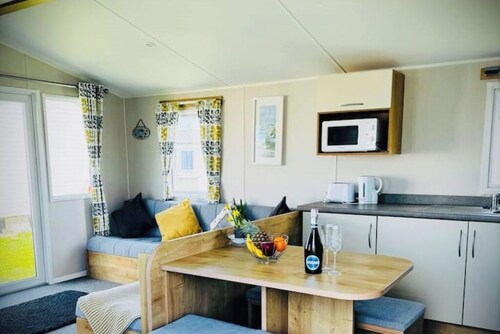 Tigh Na Mara - 5 mins from beach