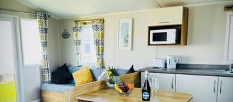 Tigh Na Mara - 5 mins from beach