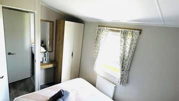 3 多间卧室、熨斗/熨衣板