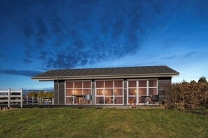 Exterior - Lovely holiday home with sea view (Faaborg)