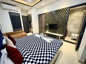 Free WiFi, bed sheets - The Aatri Regancy By GRB (Amritsar)