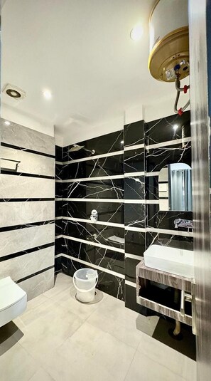 Shower, towels, soap