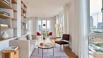 Apartment, 1 Bedroom | Living area
