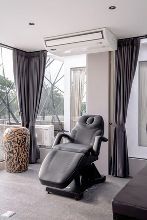 Villa Deluxe, 2 chambres, piscine privée, vue sur la piscine | 2 chambres, accès au Wi-Fi (inclus), literie fournie