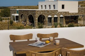 Aegean suite with Sea View | Terrace/patio