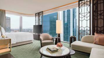 Panoramic Room, 1 King Bed, Non Smoking (View) | 1 bedroom, premium bedding, down duvets, minibar