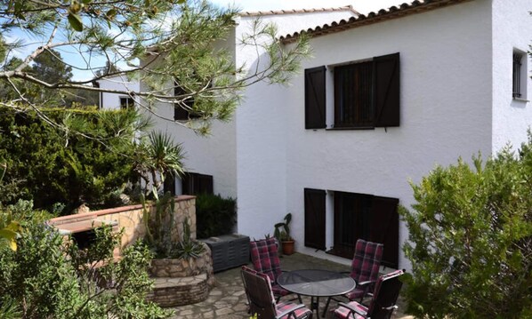 Outdoor dining - Holiday House L'estartit 114 (Torroella de Montgrí)