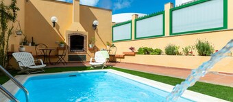 The Yellow House - Solarium - Climatized Pool