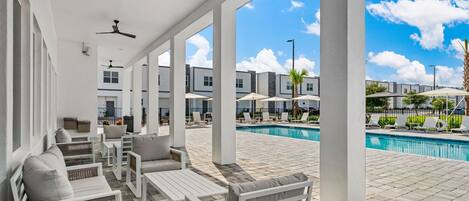 House (3 Bedrooms) | Property amenity