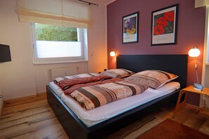 1 室のベッドルーム、アイロン / アイロン台、WiFi (無料)