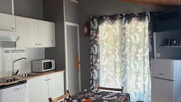 KĂžleskab, mikrobĂžlgeovn, kogeplade, opvaskemaskine