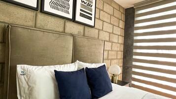 2 bedrooms, desk, free WiFi, bed sheets