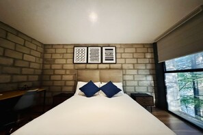 2 chambres, bureau, Wi-Fi gratuit, draps fournis