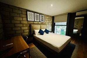 2 chambres, bureau, Wi-Fi gratuit, draps fournis