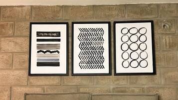 2 bedrooms, desk, free WiFi, bed sheets