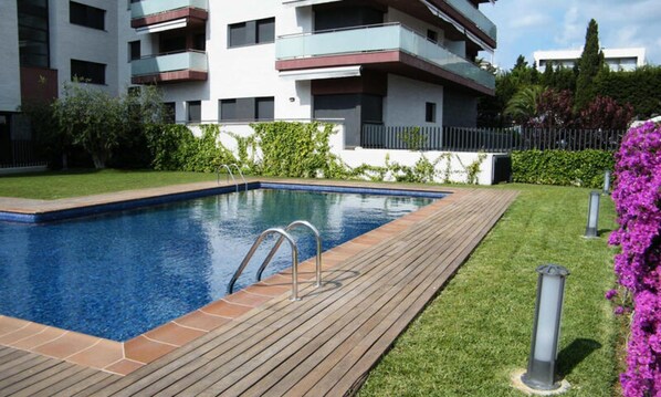 Outdoor pool