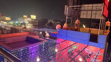 Piscina en la azotea