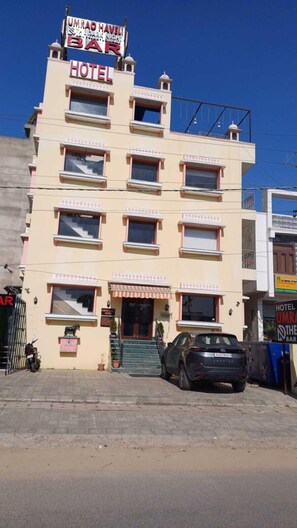 Fachada del alojamiento