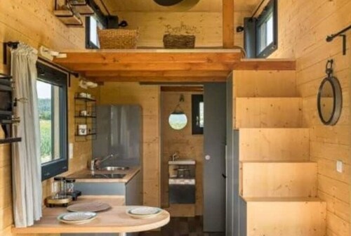 La Tiny House de Pierre à la campagne mais dominant tout  Grenoble
A La Tronche