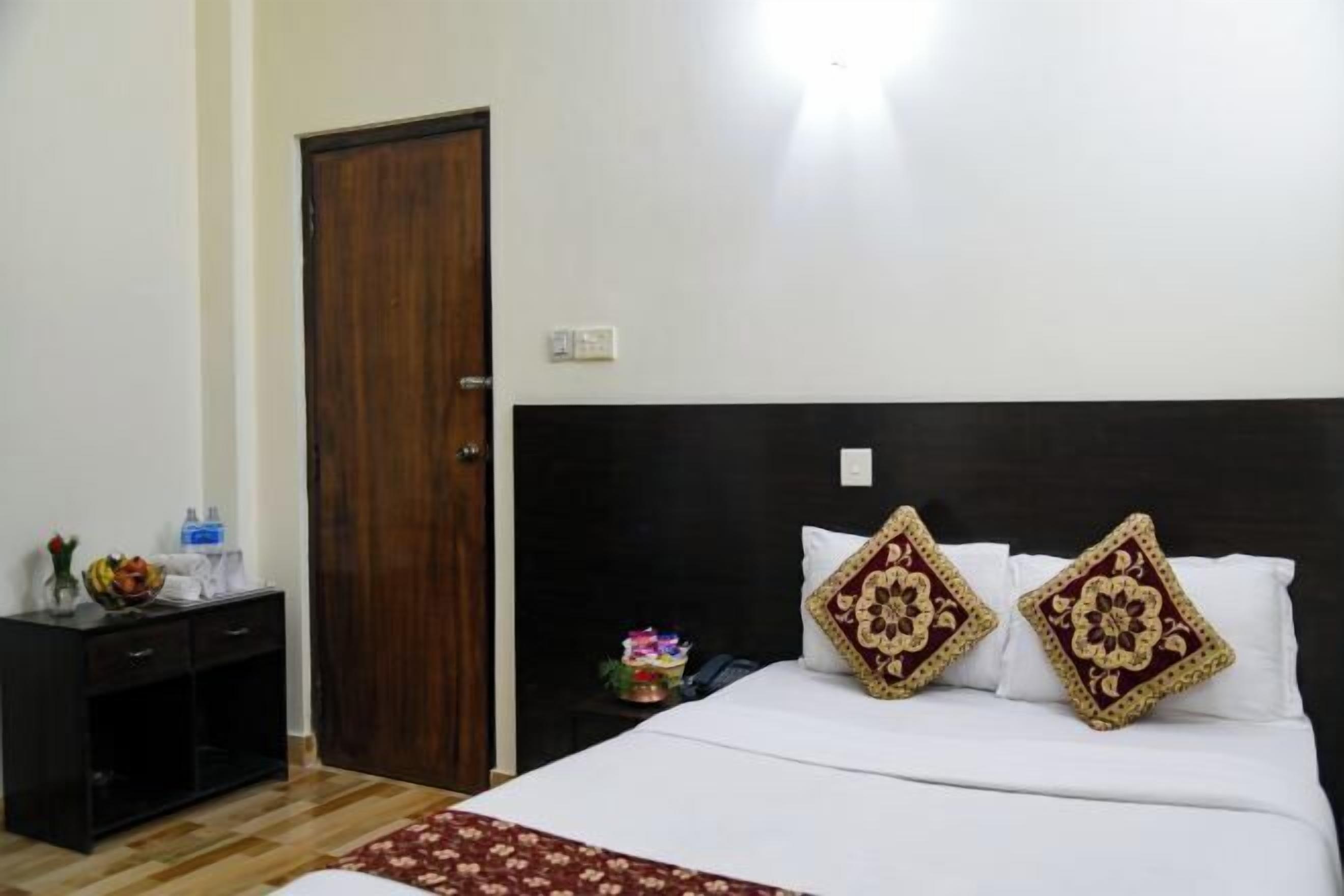 Literie hypoallergénique, Wi-Fi gratuit, draps fournis