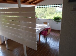 Apartamento (Studio Apartment (Kata 2)) | Balcón