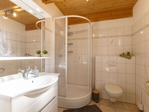 Hair dryer, towels