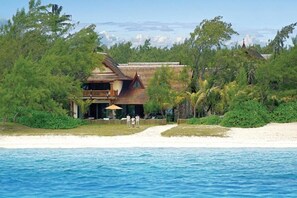 Exterior - Sankhara Private Beach Luxury Villas : Villa with Private Pool - Beach Front (Poste Lafayette)
