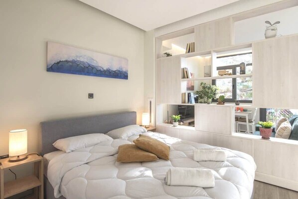 1 bedroom, iron/ironing board, WiFi, bed sheets