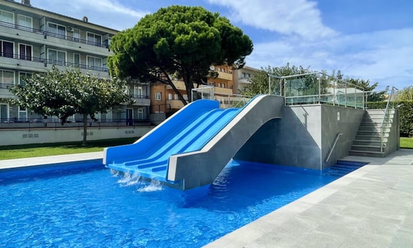 Piscine extérieure
