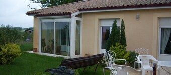 Appartement dans le prolongement maison des hôtes à la campagne proche Bergerac