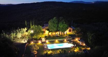 Luxury stone house, large private pool and stunning seaview, 3 golf courses nearby