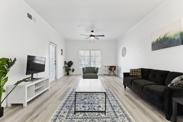 Télévision, espaces bureaux