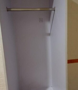 Deluxe Double Room | Bathroom