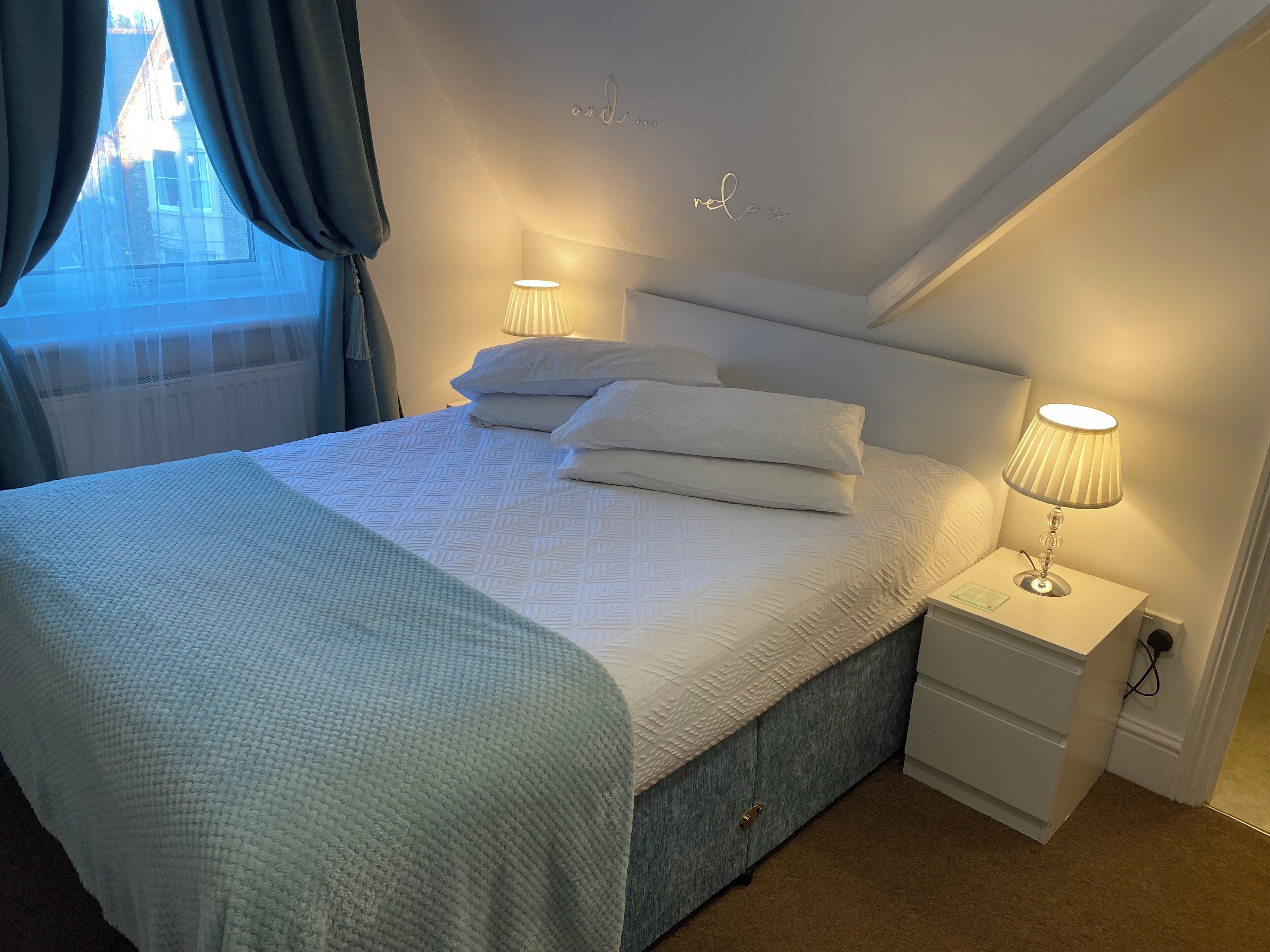 Desk, laptop workspace, free WiFi