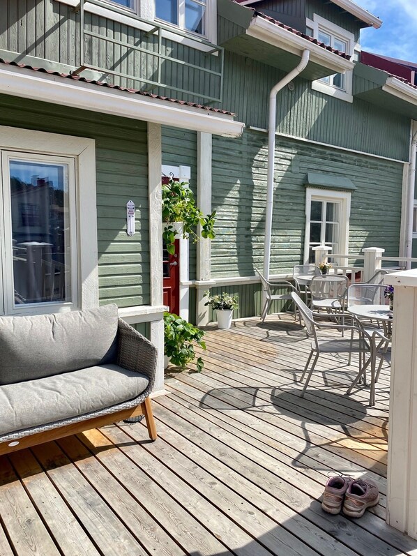 ลานระเบียง/นอกชาน