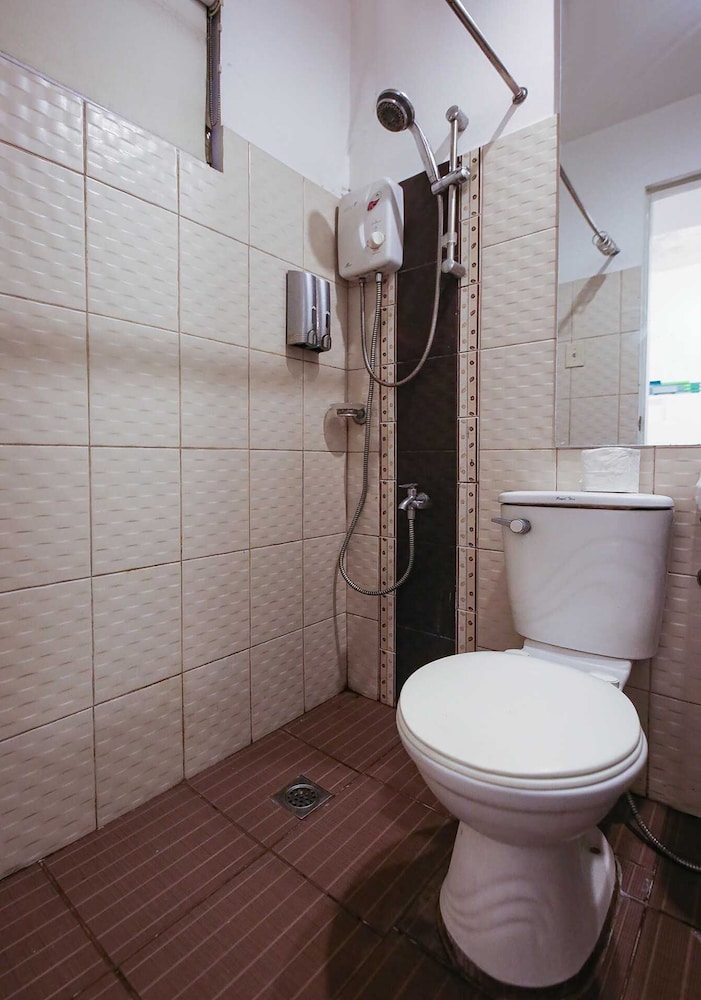 Makati Junction Hostel by null