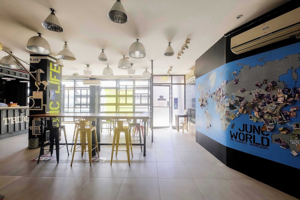 Makati Junction Hostel by null